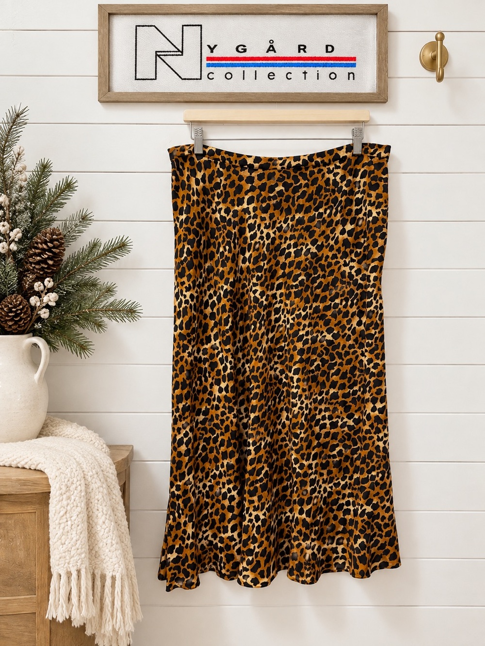 NYGÅRD Collection VINTAGE Leopard Print Midi Skirt – Size 20W